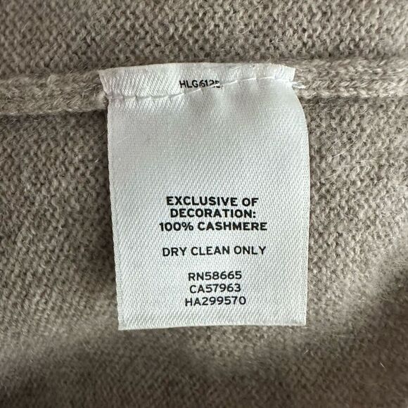 Halogen Embellished Shoulder Cashmere Sweater Size XS - Picture 5 of 16